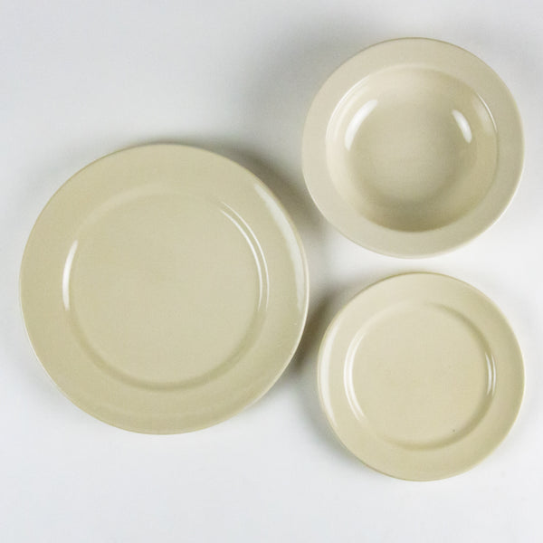 Pearl Classic Dinner Plate Set for Four Made in USA