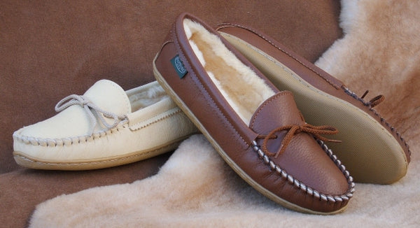 Clearance: Women's Molded Sole Sheepskin Slipper Made in US by Footskins 2200S-MS